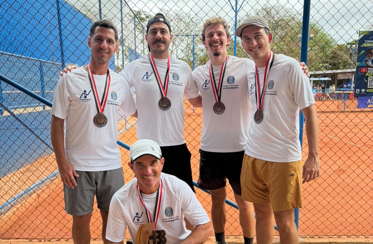 Tênis de campo da Fundesport de Araraquara conquista o 3º lugar nos Jogos Abertos do Interior, em Votuporanga